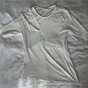 Elegant White Short Sleeve Top